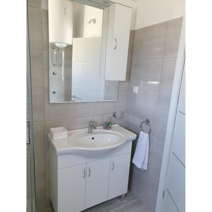 Apartment Mate4 Bibinje Dış mekan fotoğraf